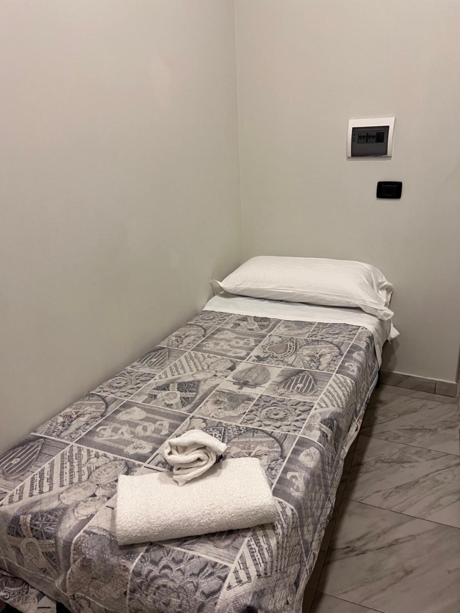 Oceania Hotels Napoli Ngoại thất bức ảnh